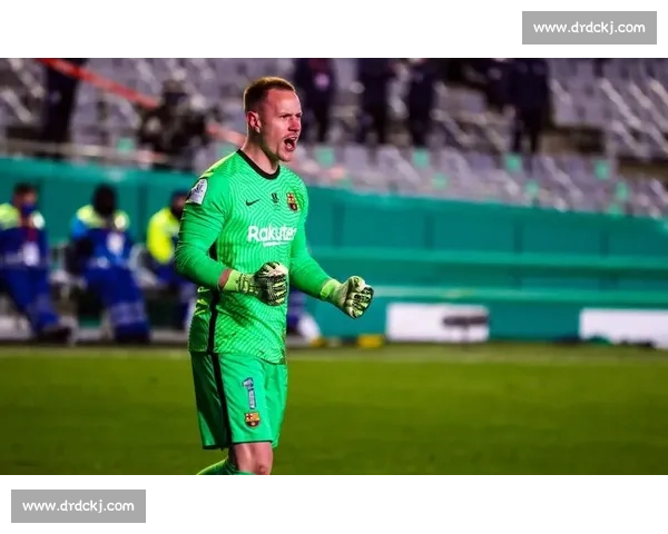 巴萨清洗门:特狮奖金被拒引爆合同僵局 巴萨清洗门:特狮奖金被拒引爆合同僵局