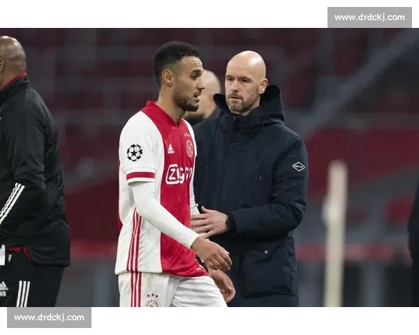 罗马诺曝转会潜规则：球员为何主动私信求曝光？